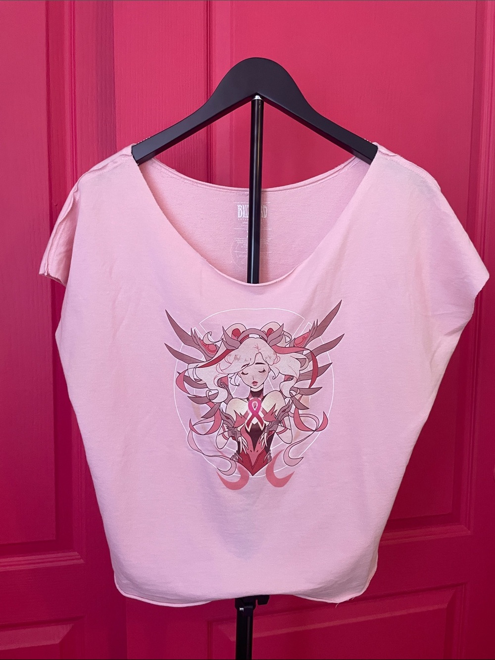 VERY RARE ❤️ 2018 OVERWATCH MERCY GAMING SHIRT - BREAST CANCER AWARENESS - PINK